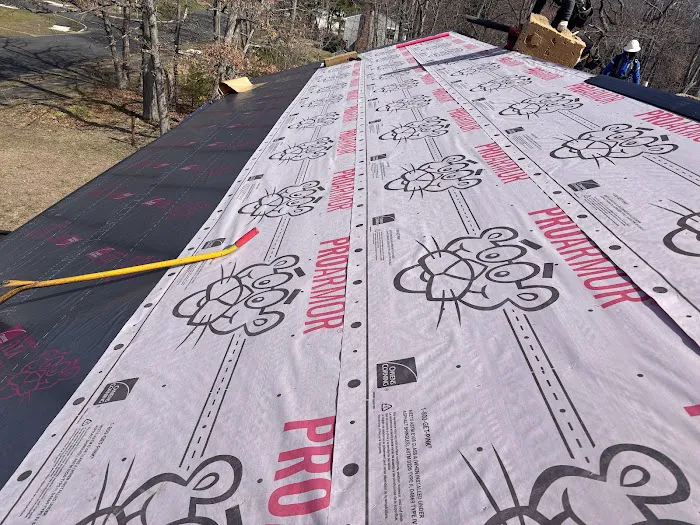 Manny's Roofing Picture 9