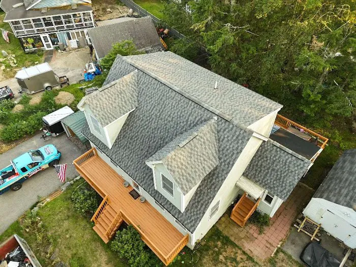 Steve's Modern Roofing Picture 10