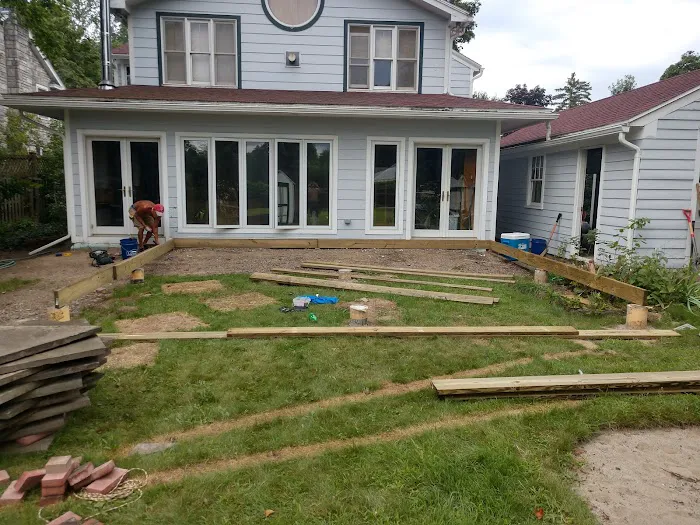 Modern Exteriors Vermont Picture 2