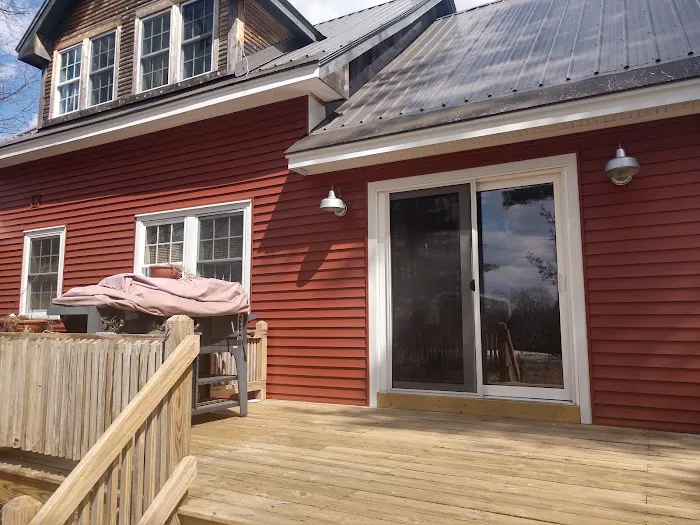 Modern Exteriors Vermont Picture 9