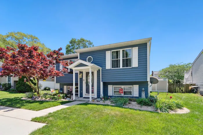 Fichtner Home Exteriors Picture 9