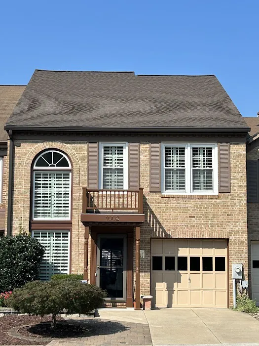 Landmark Roofing Picture 1