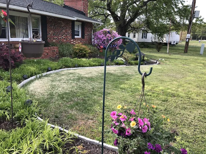 Elevated Edge Exteriors Picture 3