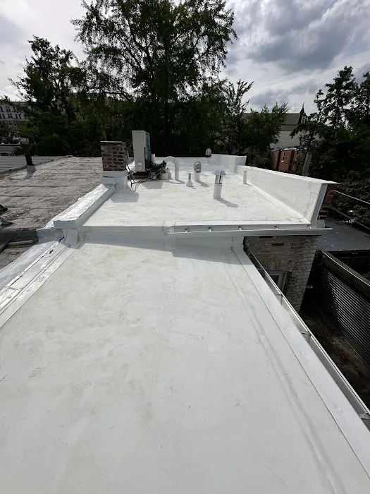 E & J Roofing and Construction, LLC Picture 2