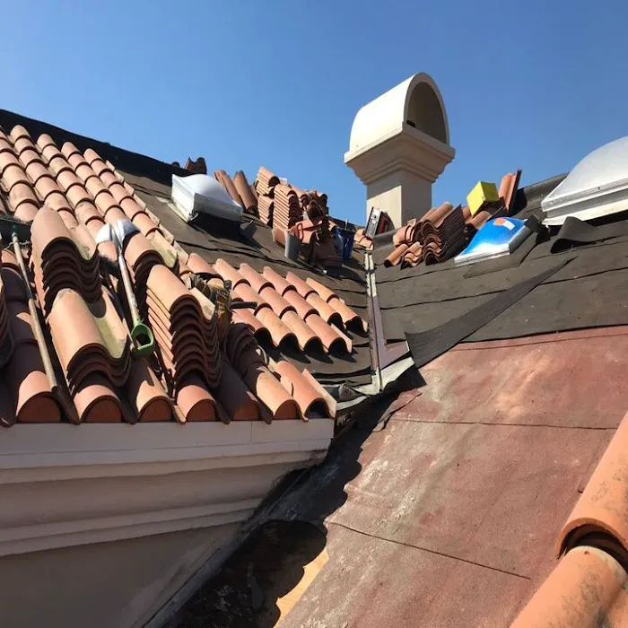 The Columbia Roofers Picture 6