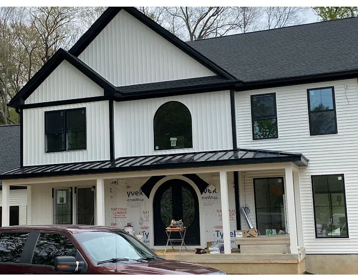 Custom Home Exteriors LLC Picture 3