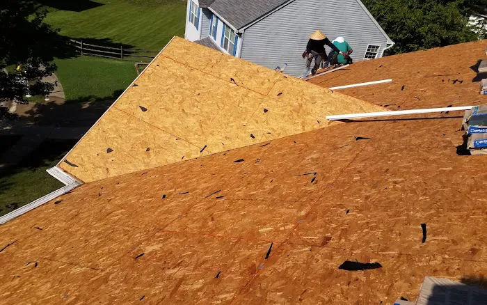 Custom Home Exteriors LLC Picture 4