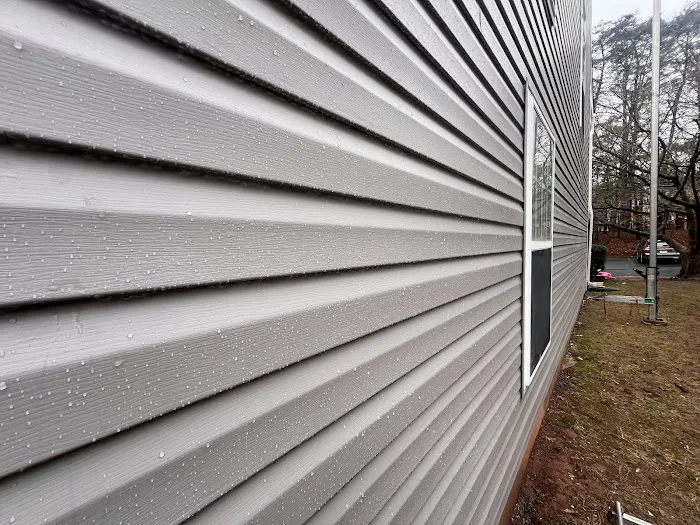 SAS EXTERIORS LLC Picture 4