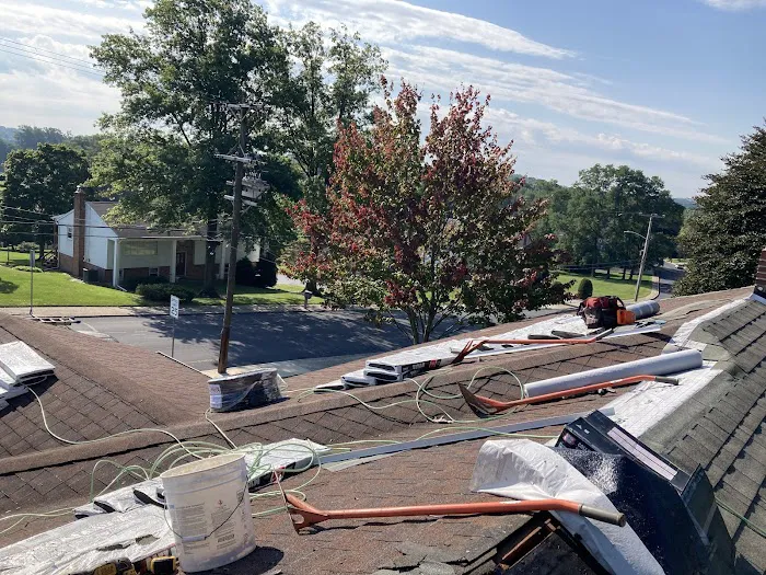 Fisher & Sons Roofing Inc. Picture 1