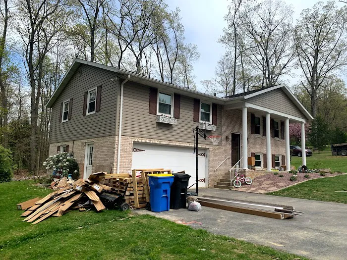 Hometown Custom Exteriors Picture 4