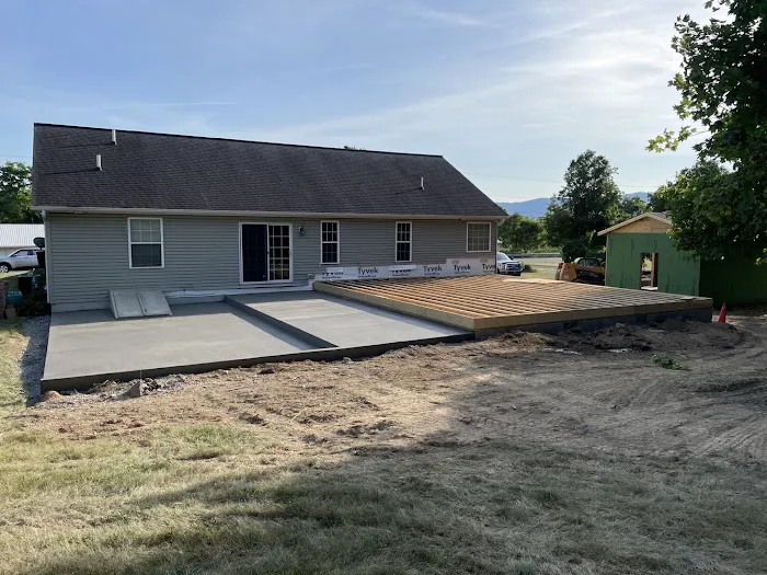 3 Clovers Roofing & Construction Inc. Picture 7