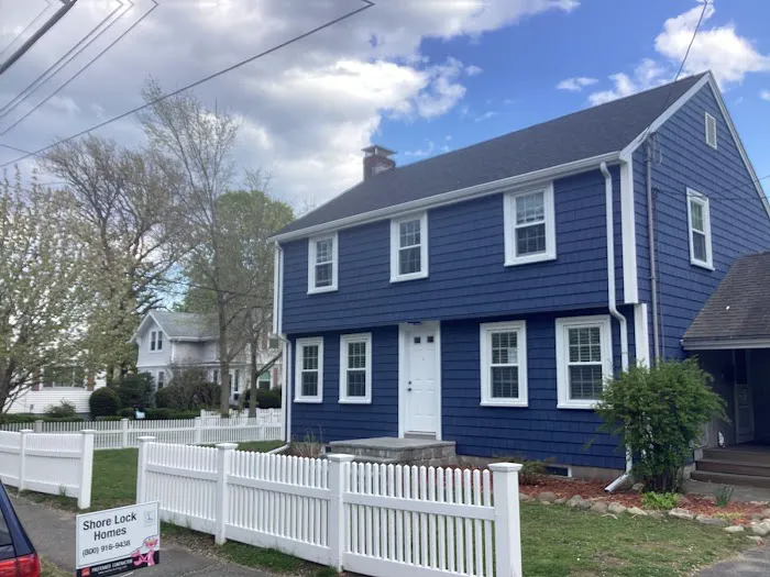 Shore Lock Homes Picture 10