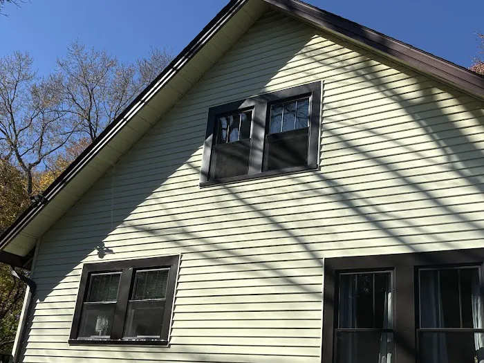 Shore Lock Homes Picture 6