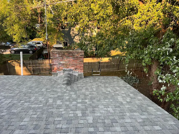 TOP NOTCH ROOFING Picture 9