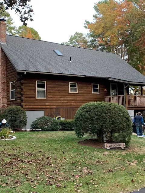 Manny's Roofing Picture 1