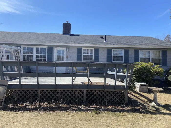 Family Roofing & Painting Picture 1