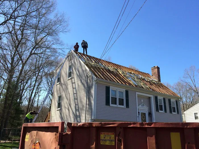 RUMI ROOFING LLC Picture 1