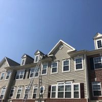 Bob Tuttle Roofing ico