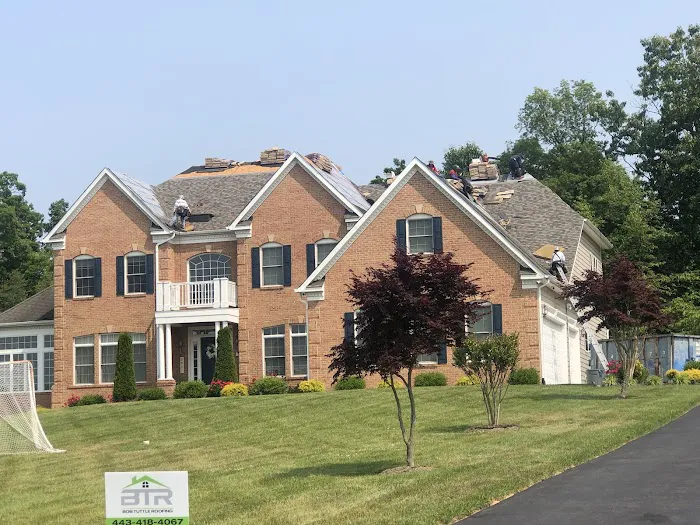 Bob Tuttle Roofing Picture 3