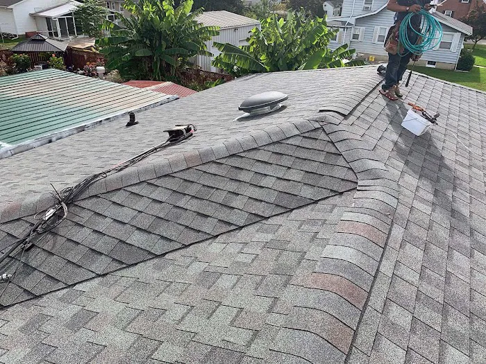 Supreme Roofing Picture 2