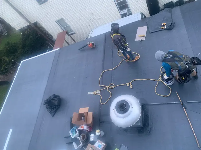 WEATHERGUARD ROOFING & RESTORATION Picture 4