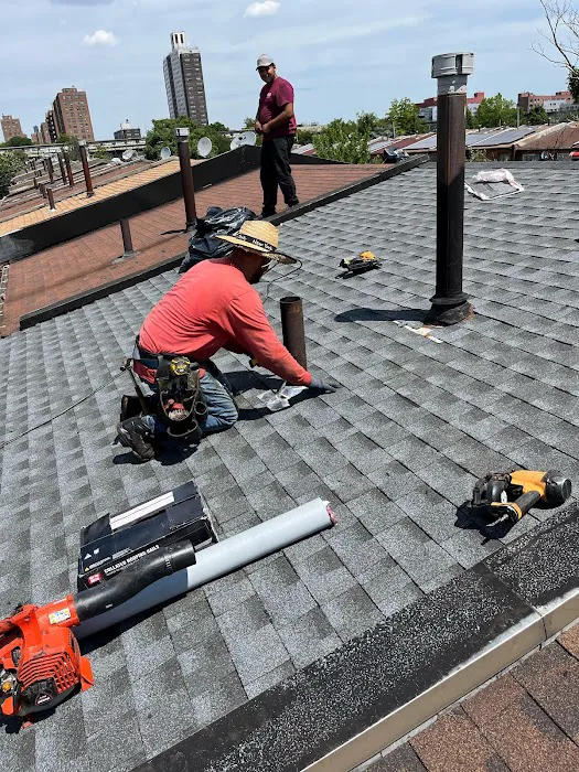 OAKLAND Custon Homes Picture 3