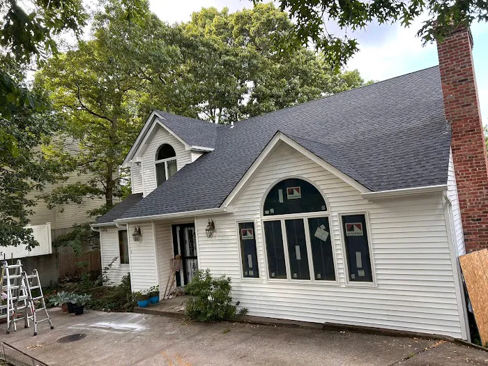 R&M Roofers LLC Picture 10