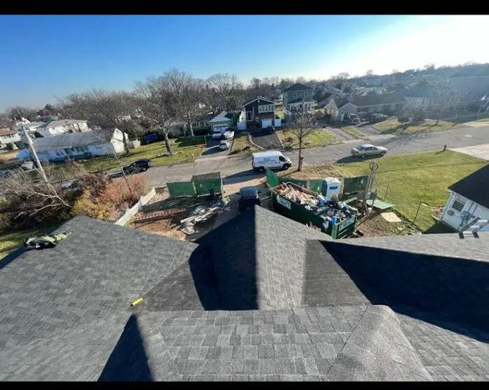 R&M Roofers LLC Picture 7
