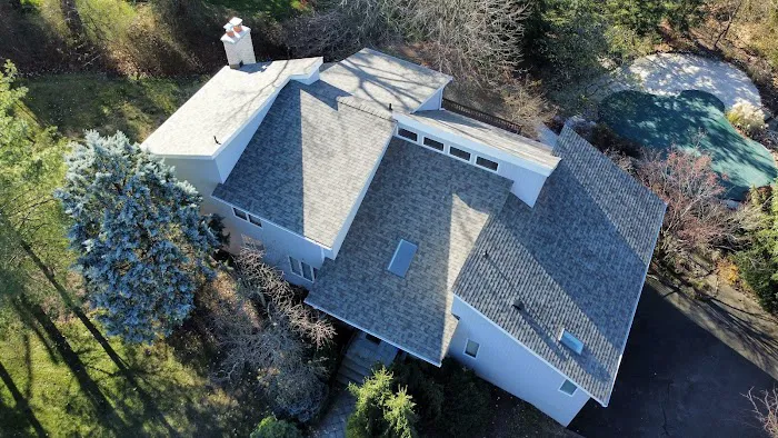 Novalis Roofing & Siding Picture 4