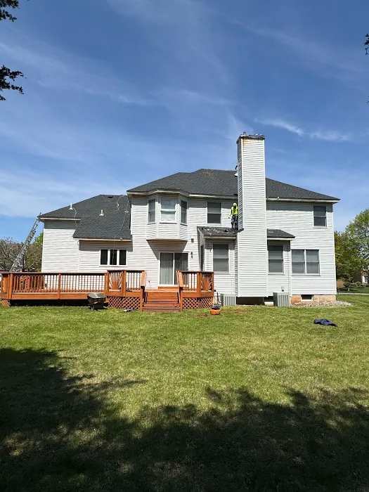 Express Way Roofing & Siding LLC Picture 1