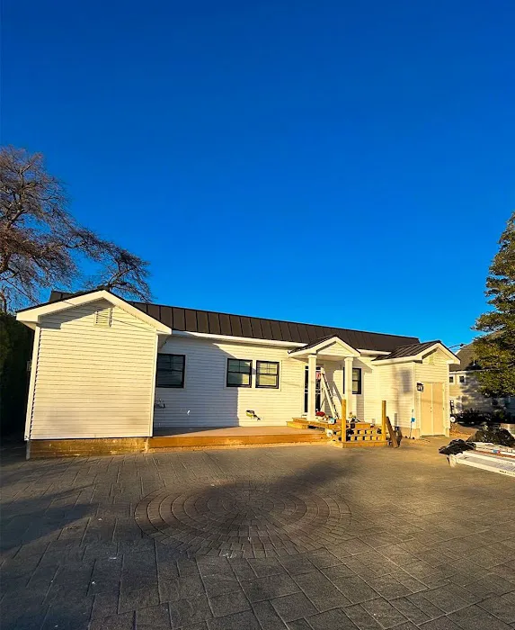 JS LEGANCE Picture 1