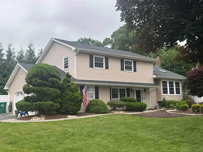 Amore Homes Roofing & Siding Picture 7