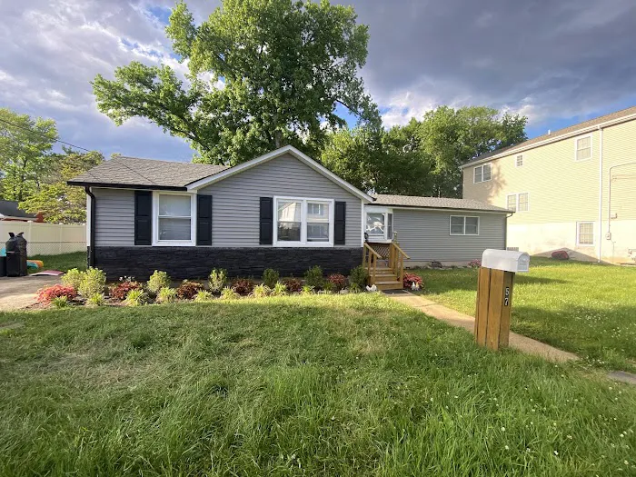 Mr. Gutter Guy & Exteriors, LLC Picture 8