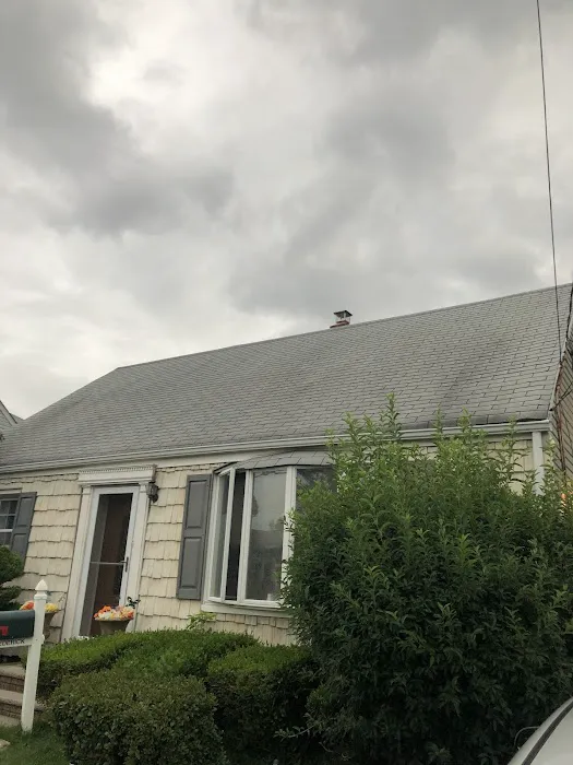 J&M Roofing Picture 1