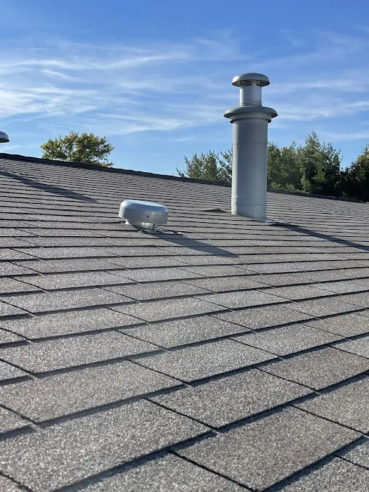 J&M Roofing Picture 3