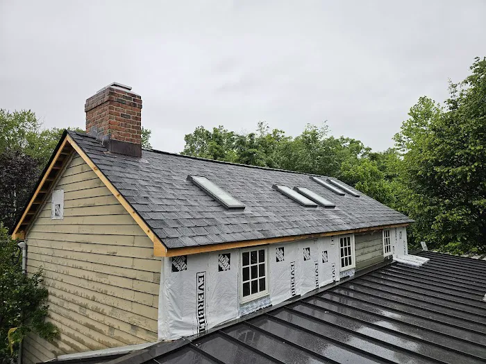 Lincoln Roofing Picture 7