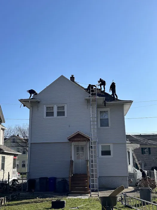 Ipro Roofing & Construction Picture 1