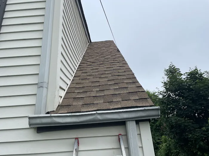 Ipro Roofing & Construction Picture 3