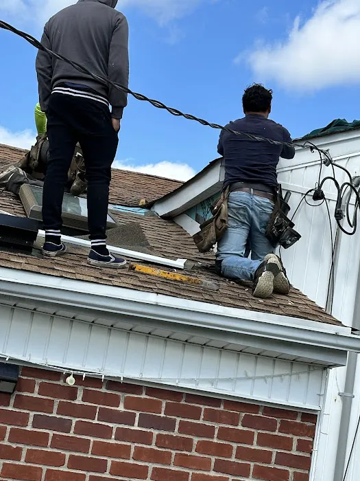 Roof Leak Enders: Roofing & Siding Picture 2