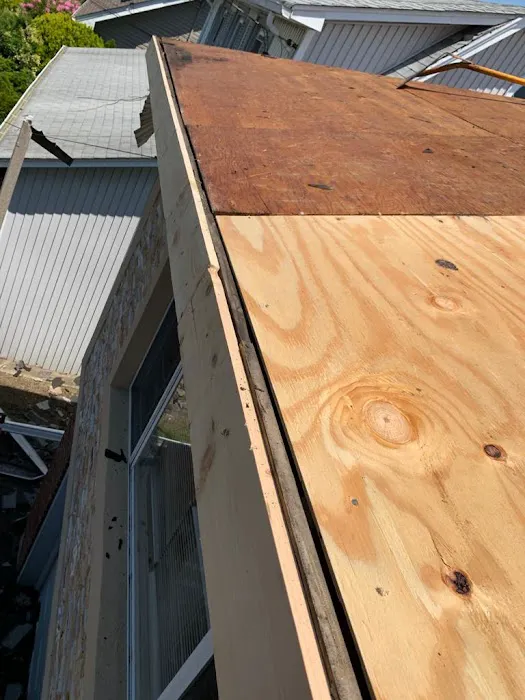 Hempstead Roofing - Bustillo General Home Improvement Picture 4