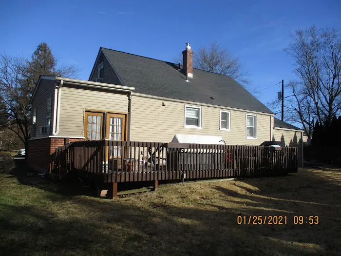 Segelman Shaw Roofing, Siding & Gutters Picture 2