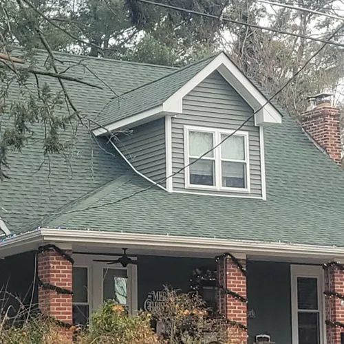 Love's Roofing & Siding Picture 10