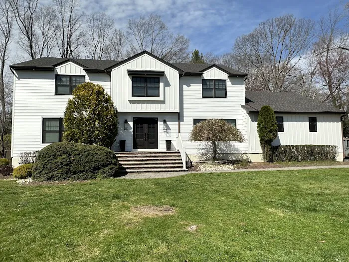 Majestic Exteriors, LLC Picture 8