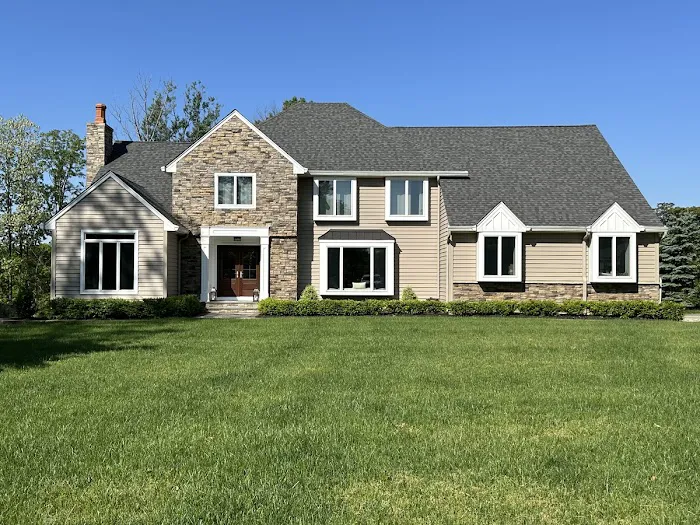 Majestic Exteriors, LLC Picture 7