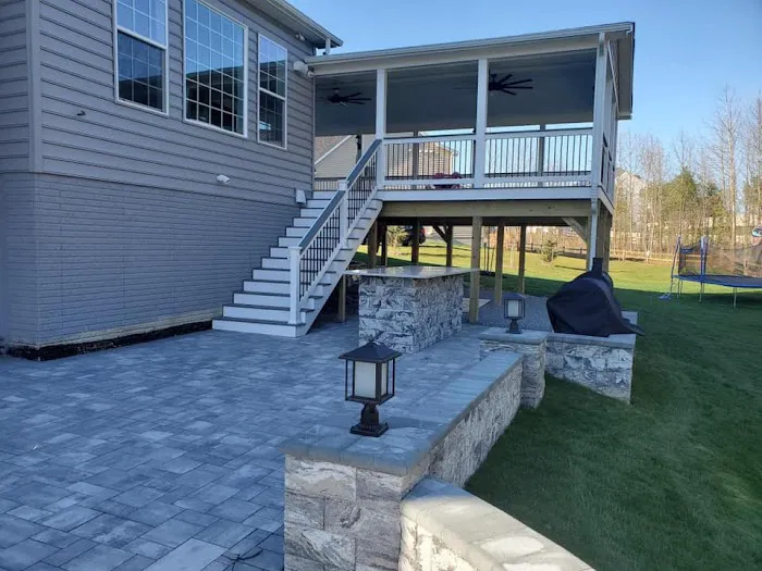 Royal One Construction Picture 2