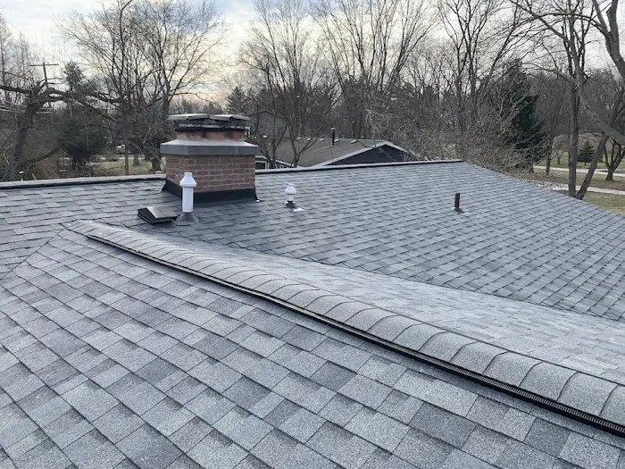 Splendor Roofing and Gutters Picture 10