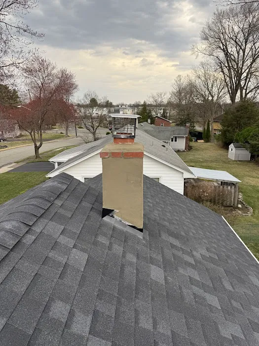 ULTRA Pro Roofing, Siding and Chimneys Picture 2