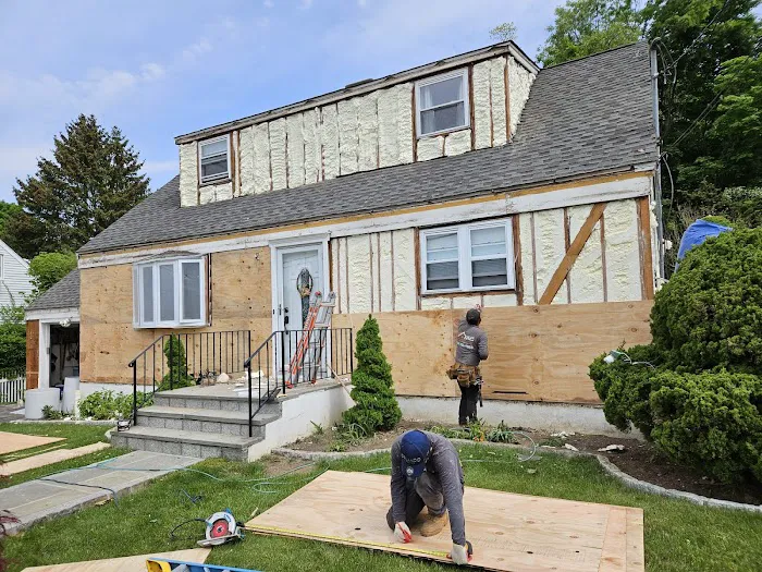 MC PROFESSIONAL HOME IMPROVEMENT CORP Picture 1