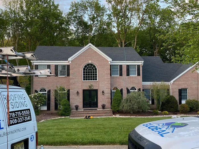 Global Roofing & Siding Picture 1