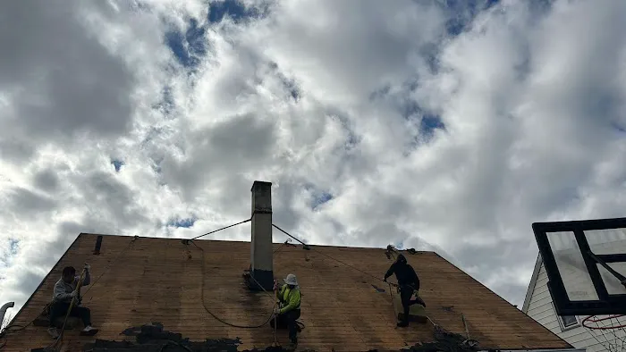 NJ Best Roofing LLC Picture 1